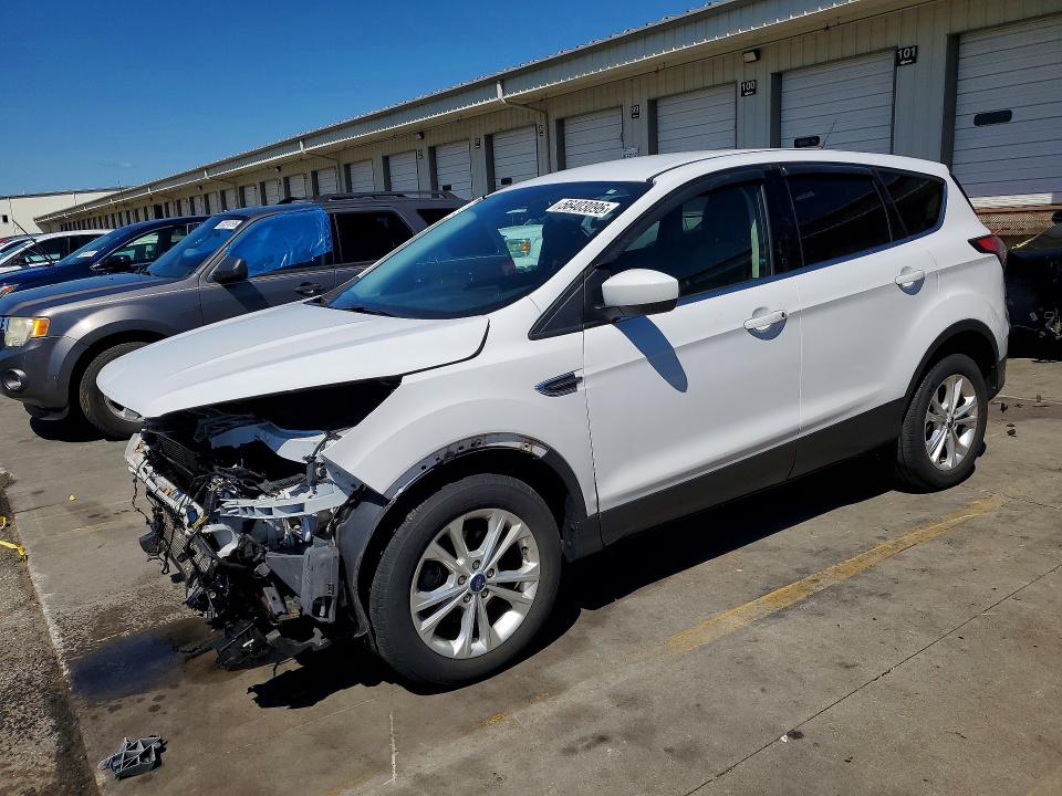 FORD ESCAPE 2017 with VIN 1FMCU0GD4HUE46274 - Photo from auction