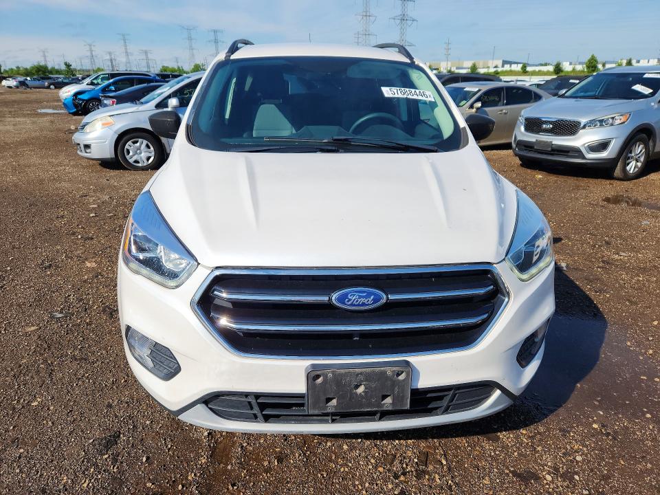 Photo 5 from auction – 2017 FORD ESCAPE with VIN 1FMCU0G9XHUE31578