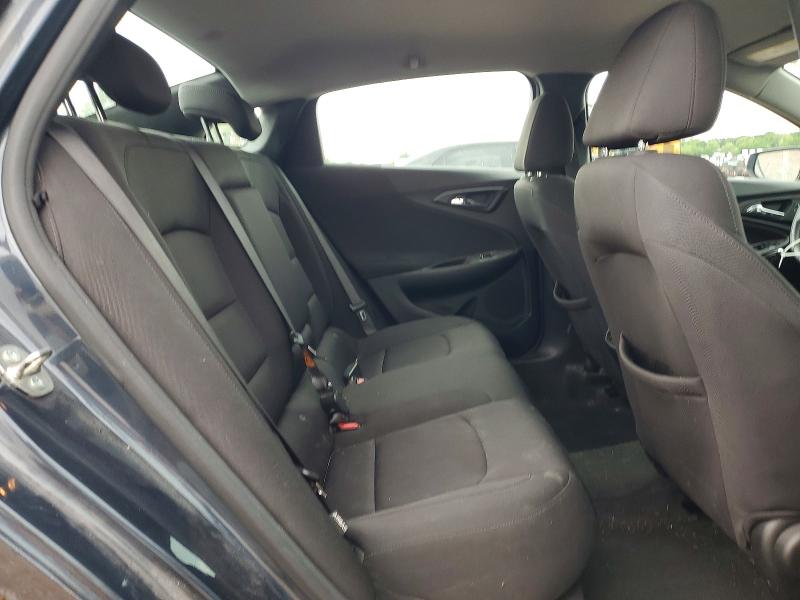 Photo 10 from auction – 2020 CHEVROLET MALIBU with VIN 1G1ZD5ST0LF064646