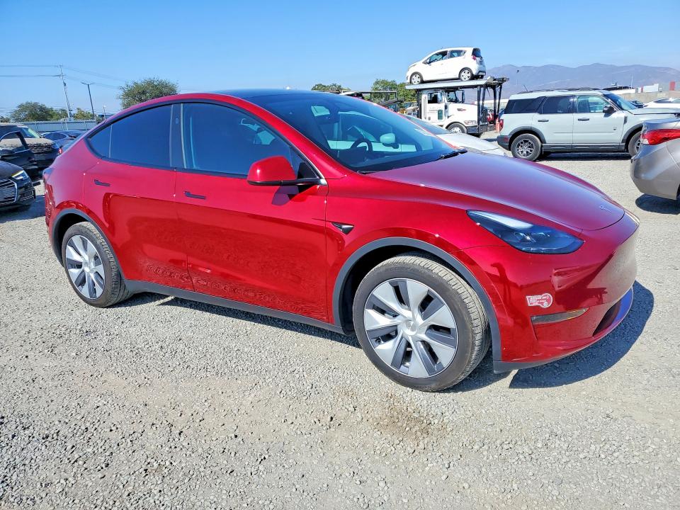 Photo 4 from auction – 2024 TESLA MODEL Y with VIN 7SAYGDEE5RA254487