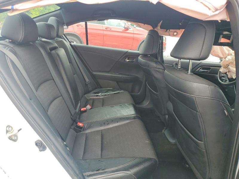 Photo 10 from auction – 2016 HONDA ACCORD with VIN 1HGCR2F56GA161380