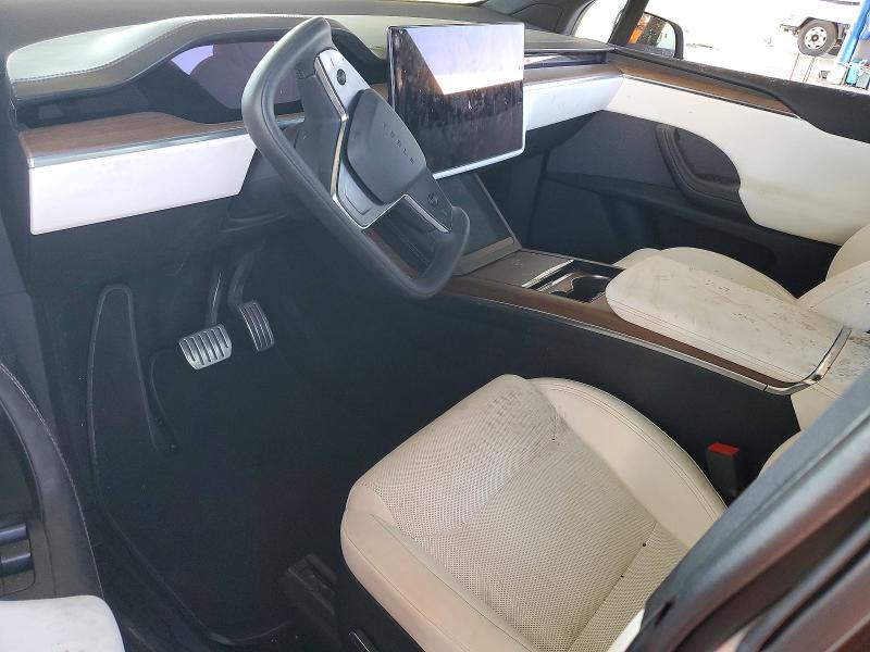 Photo 8 from auction – 2023 TESLA MODEL X with VIN 7SAXCAE58PF380199