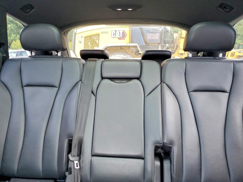 Photo 10 from auction – 2018 AUDI Q7 with VIN WA1AAAF7XJD006808