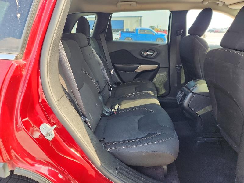 Photo 11 from auction – 2017 JEEP CHEROKEE with VIN 1C4PJLCB3HW640335