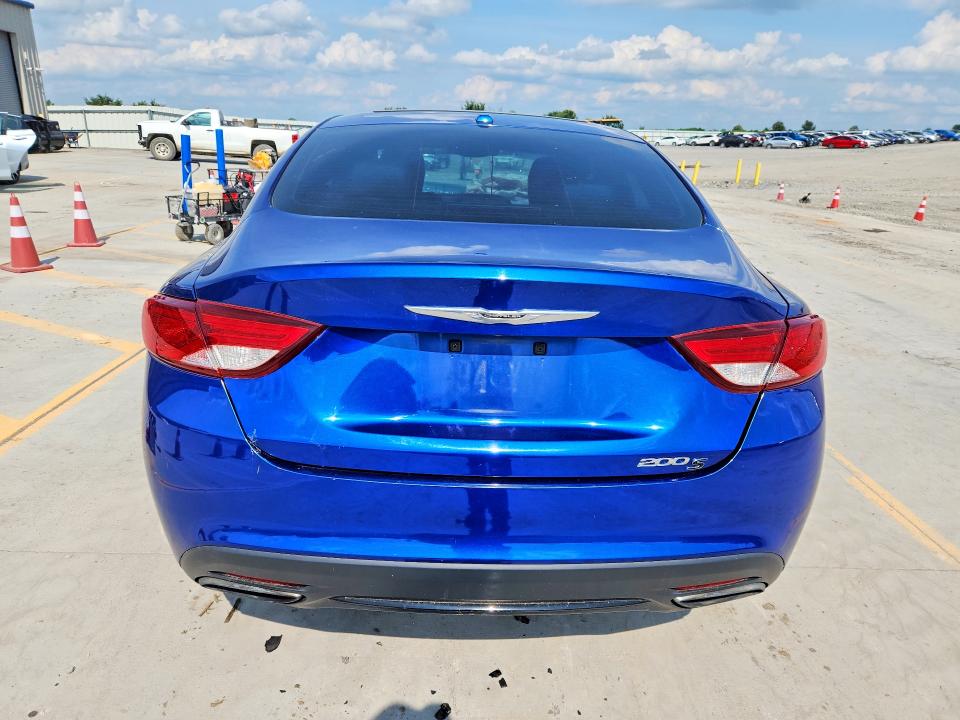 Photo 6 from auction – 2015 CHRYSLER 200 with VIN 1C3CCCBB7FN715572