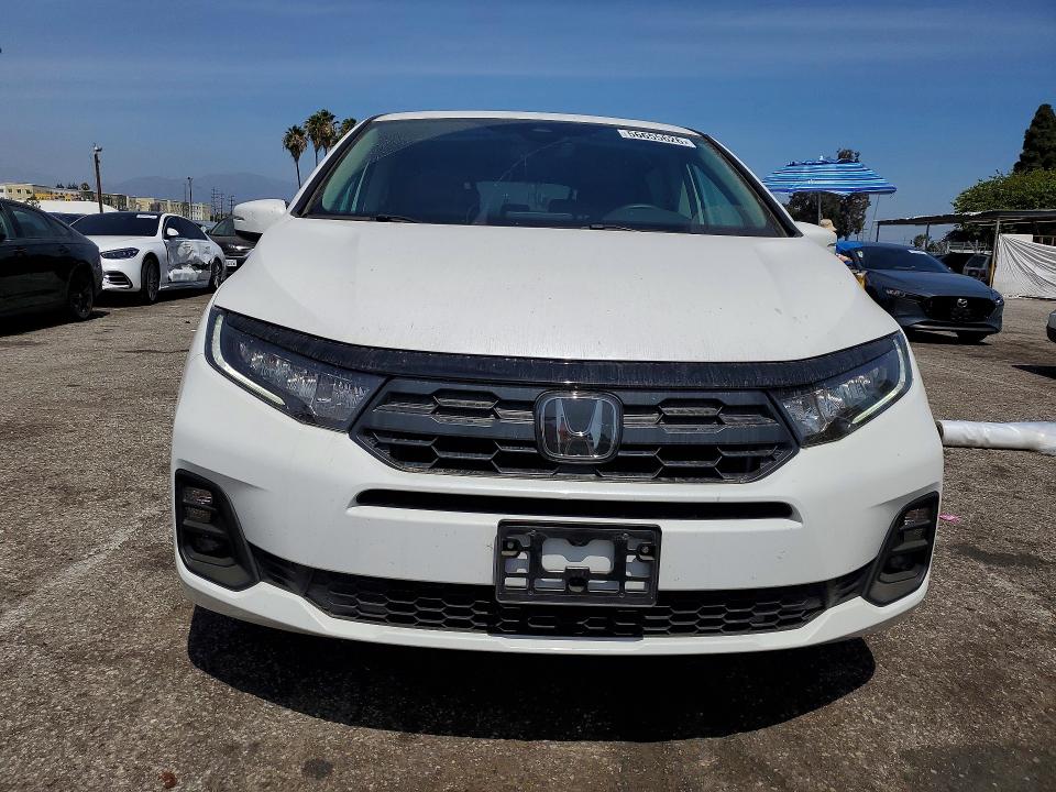 Photo 5 from auction – 2025 HONDA ODYSSEY with VIN 5FNRL6H61SB014522