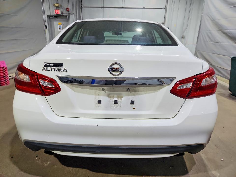 Photo 6 from auction – 2017 NISSAN ALTIMA with VIN 1N4AL3AP8HN339909