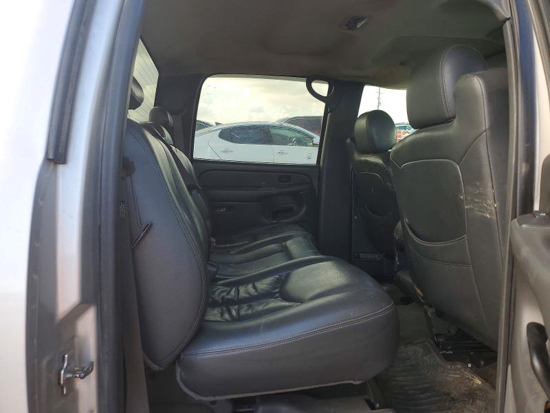 Photo 10 from auction – 2006 GMC NEW SIERRA with VIN 2GTEC13T661100514