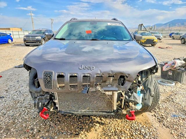 Photo 5 from auction – 2019 JEEP CHEROKEE with VIN 1C4PJMBX3KD106757