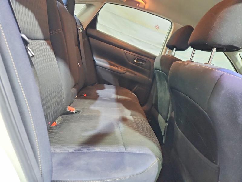 Photo 10 from auction – 2017 NISSAN ALTIMA with VIN 1N4AL3AP8HN339909
