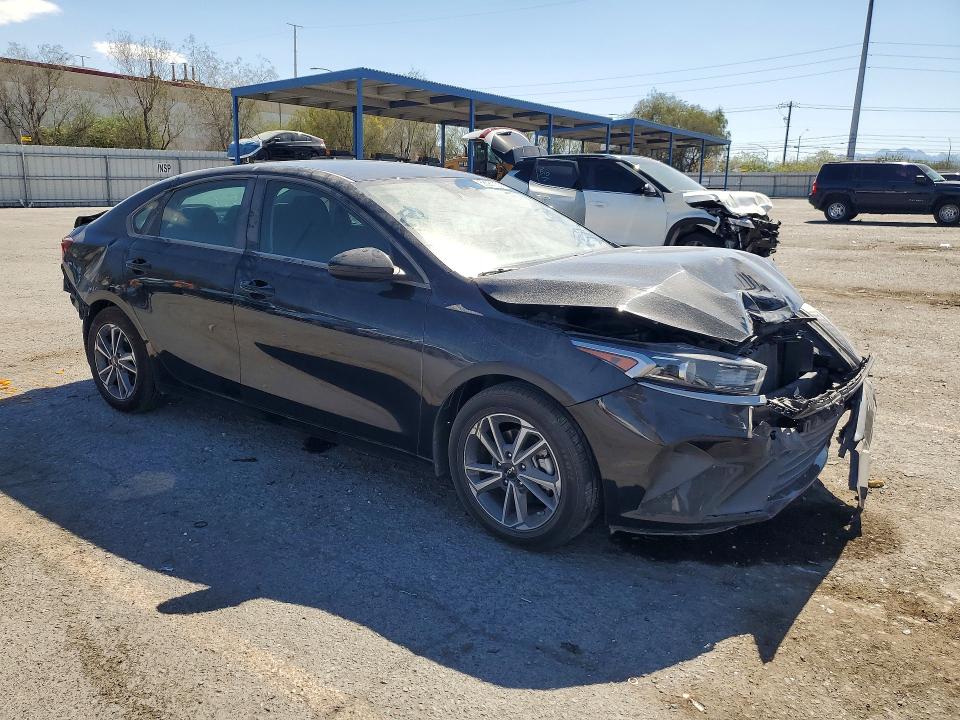 Photo 4 from auction – 2023 KIA FORTE with VIN 3KPF24AD5PE579064