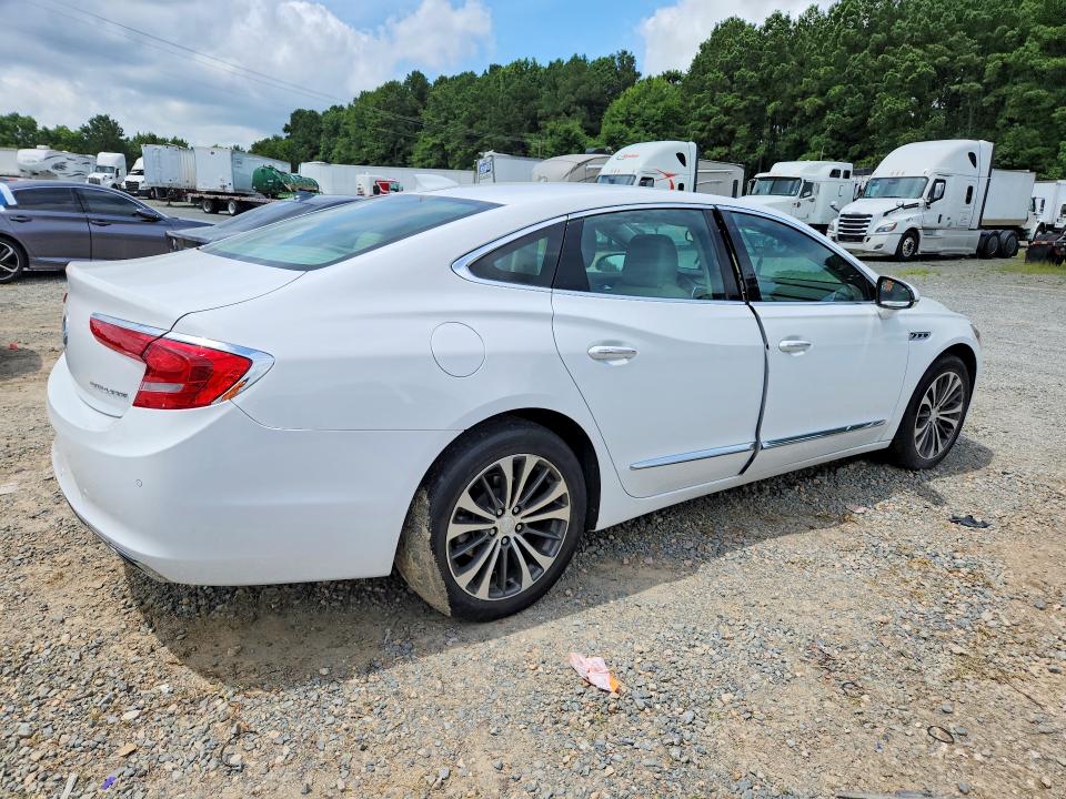 Photo 3 from auction – 2017 BUICK LACROSSE with VIN 1G4ZN5SS1HU147318