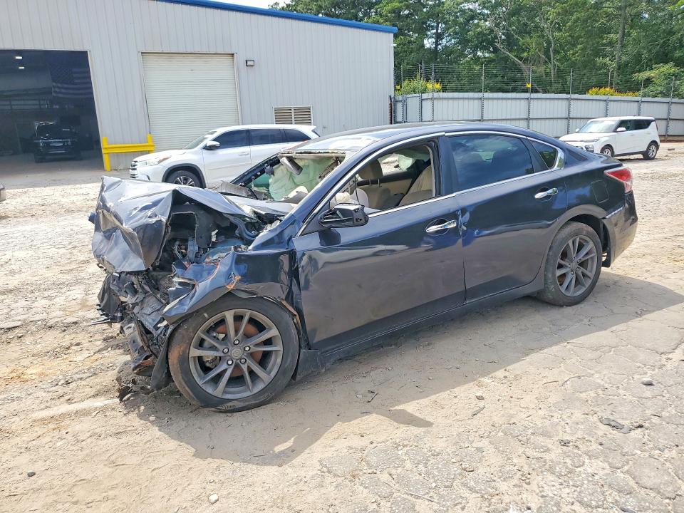NISSAN ALTIMA 2015 with VIN 1N4AL3AP7FC102255 - Photo from auction