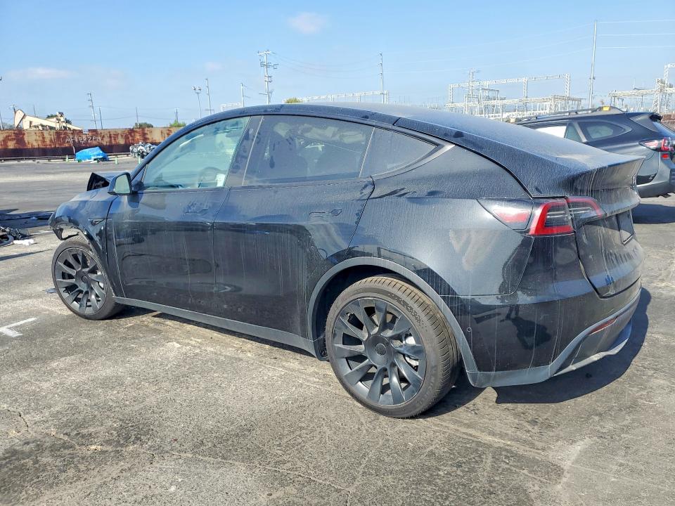 Zdjęcie 2 z aukcji – 2022 TESLA MODEL Y z VIN 7SAYGAEE1NF488721