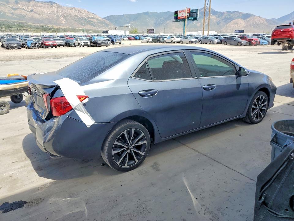 Photo 3 from auction – 2017 TOYOTA COROLLA with VIN 5YFBURHE7HP678487