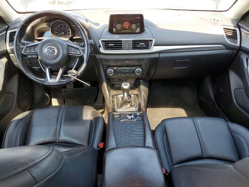 Photo 8 from auction – 2018 MAZDA 3 with VIN 3MZBN1V39JM195918