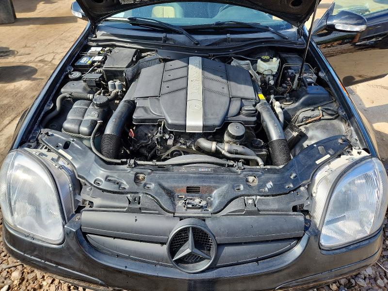 Photo 11 from auction – 2003 MERCEDES-BENZ SLK with VIN WDBKK65F43F284008