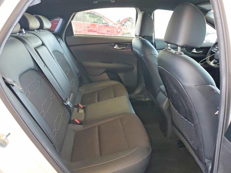 Photo 10 from auction – 2021 KIA FORTE with VIN 3KPF34ADXME406648