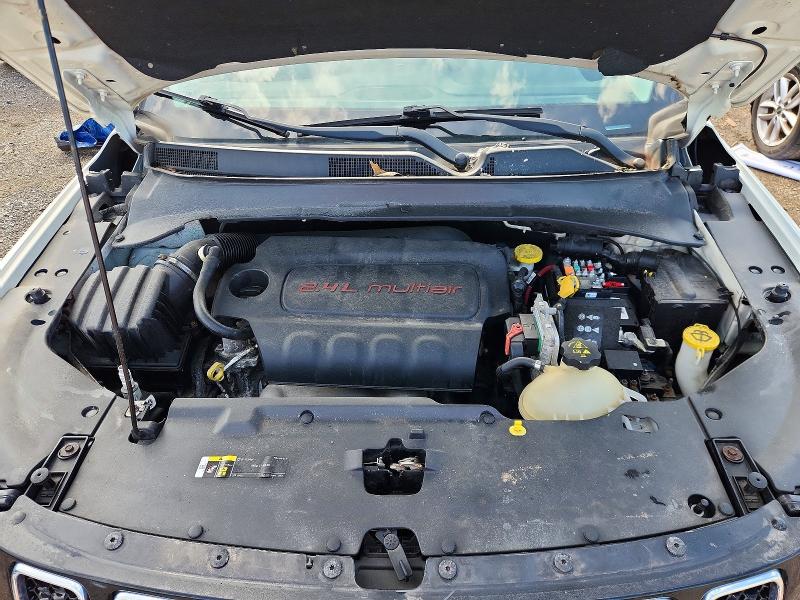 Photo 11 from auction – 2018 JEEP COMPASS with VIN 3C4NJDAB0JT205249