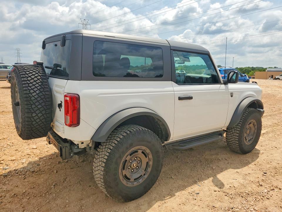 Photo 3 from auction – 2024 FORD BRONCO with VIN 1FMDE7AH6RLB04323