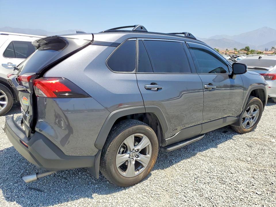 Photo 3 from auction – 2025 TOYOTA RAV4 with VIN JTMMWRFVXSD326116