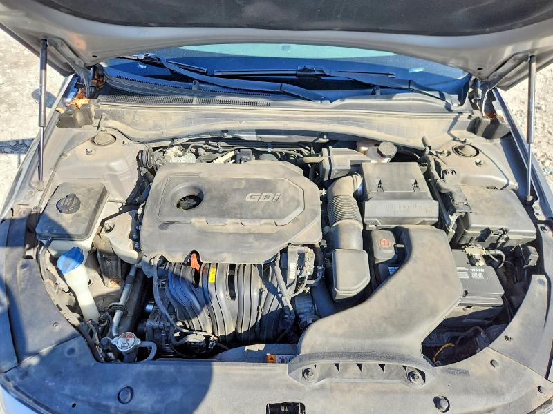 Photo 11 from auction – 2017 KIA OPTIMA with VIN 5XXGT4L33HG161536