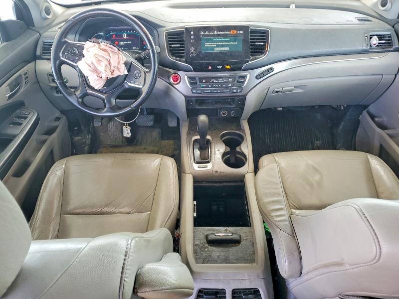 Photo 8 from auction – 2019 HONDA PILOT with VIN 5FNYF5H53KB000173