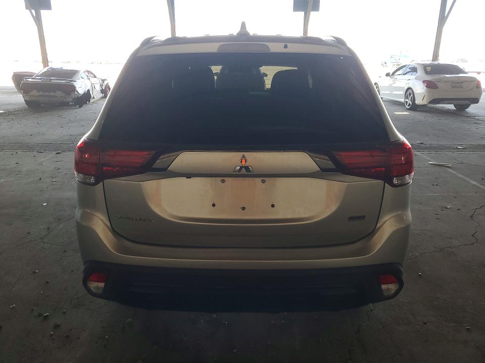 Photo 6 from auction – 2020 MITSUBISHI OUTLANDER with VIN JA4AD3A37LZ036331