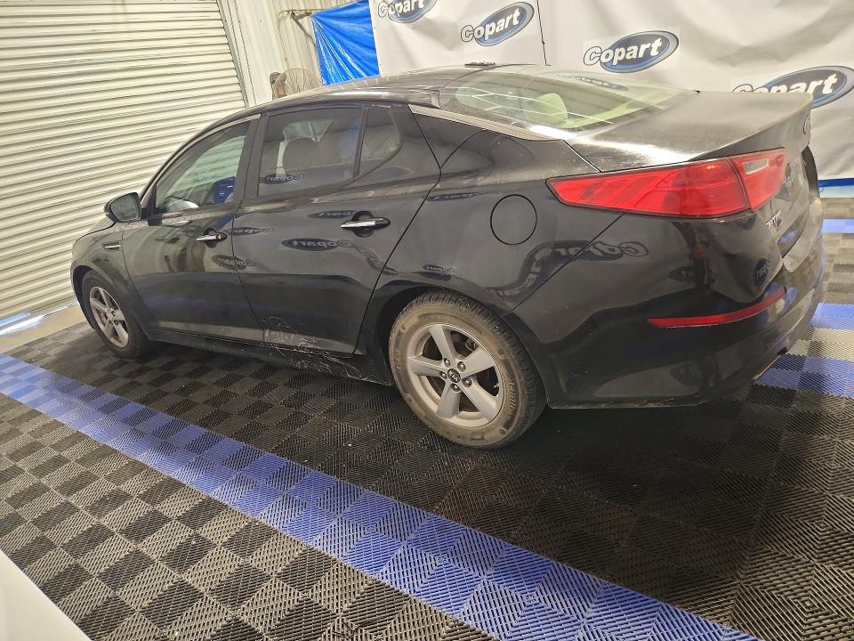 Photo 2 from auction – 2015 KIA OPTIMA with VIN 5XXGM4A79FG371672