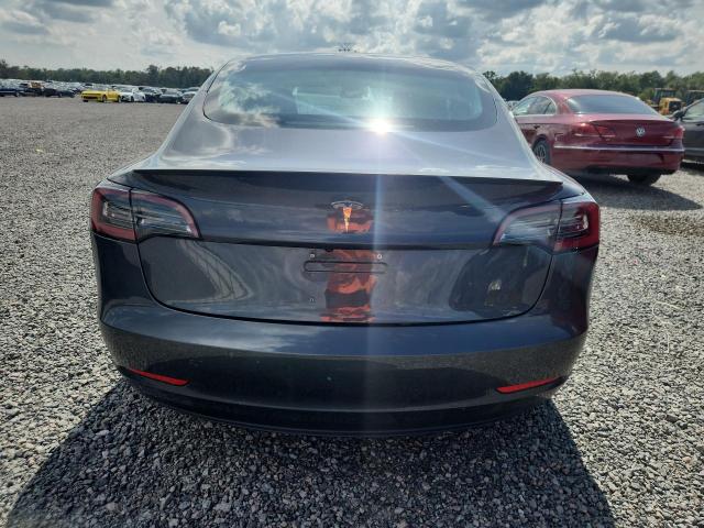 Photo 6 from auction – 2018 TESLA MODEL 3 with VIN 5YJ3E1EB1JF082936