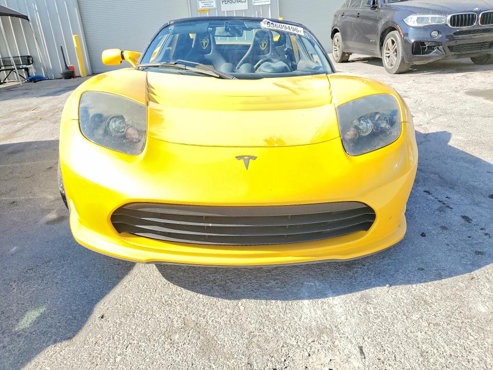 Фото 5 с аукциона – 2010 TESLA ROADSTER с VIN 5YJRE1A36A1000835