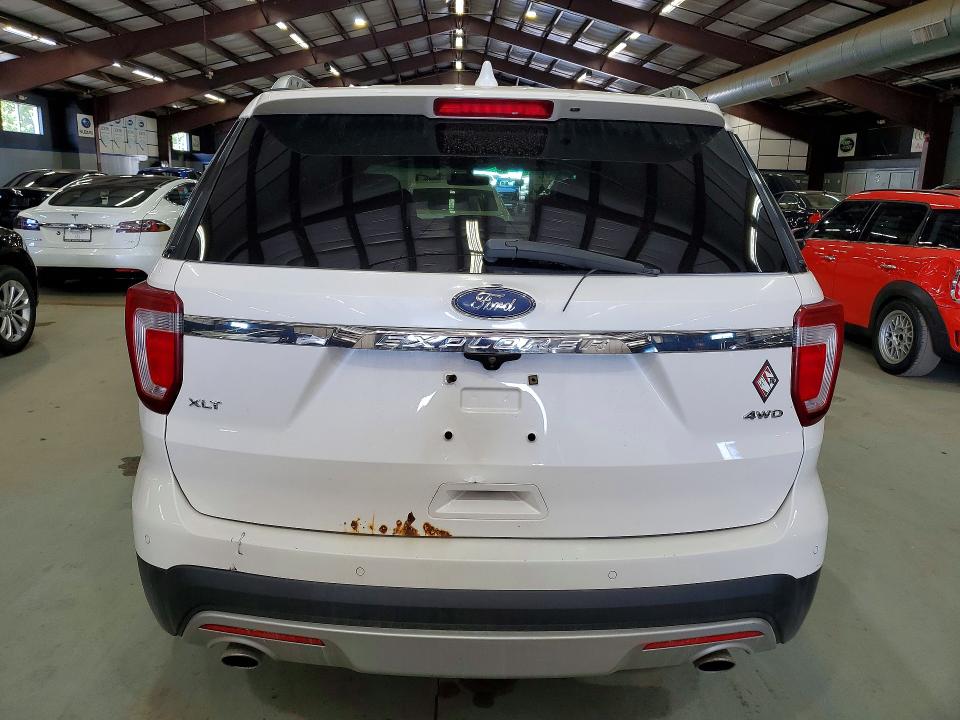 Photo 6 from auction – 2016 FORD EXPLORER with VIN 1FM5K8D86GGA09085