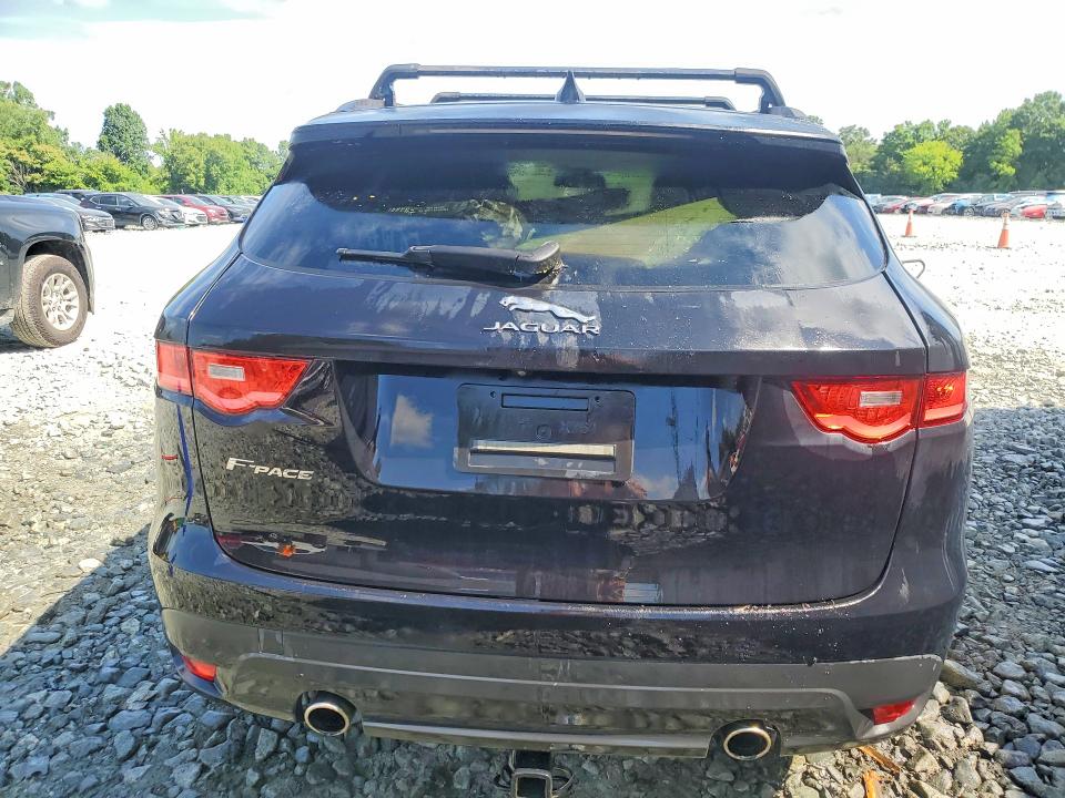 Photo 6 from auction – 2017 JAGUAR F-PACE with VIN SADCJ2BV7HA058616