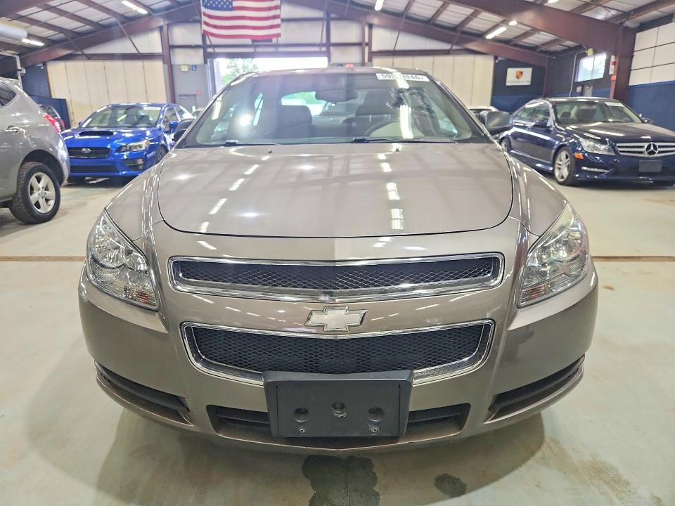 Photo 5 from auction – 2011 CHEVROLET MALIBU with VIN 1G1ZB5E13BF120917