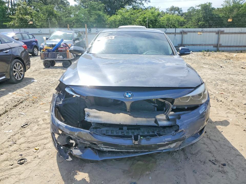 Photo 5 from auction – 2018 BMW 330 with VIN WBA8Z9C57JG827780