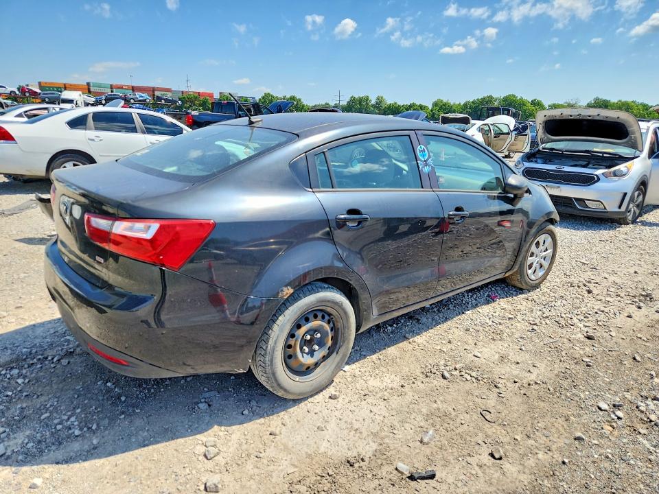 Фото 3 с аукциона – 2015 KIA RIO с VIN KNADM4A34F6432809