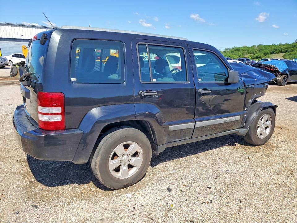Photo 3 from auction – 2012 JEEP LIBERTY with VIN 1C4PJMAK5CW110739