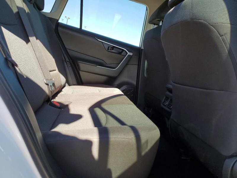 Photo 11 from auction – 2024 TOYOTA RAV4 with VIN 2T3F1RFV9RW460944