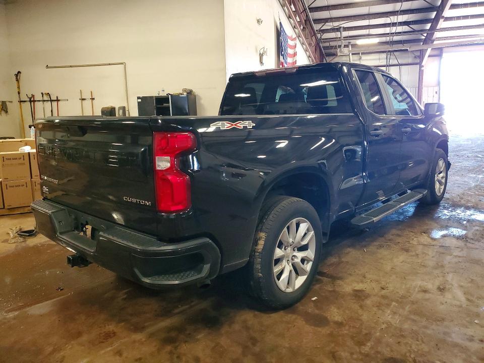 Photo 3 from auction – 2020 CHEVROLET SILVERADO with VIN 1GCRYBEK2LZ202389