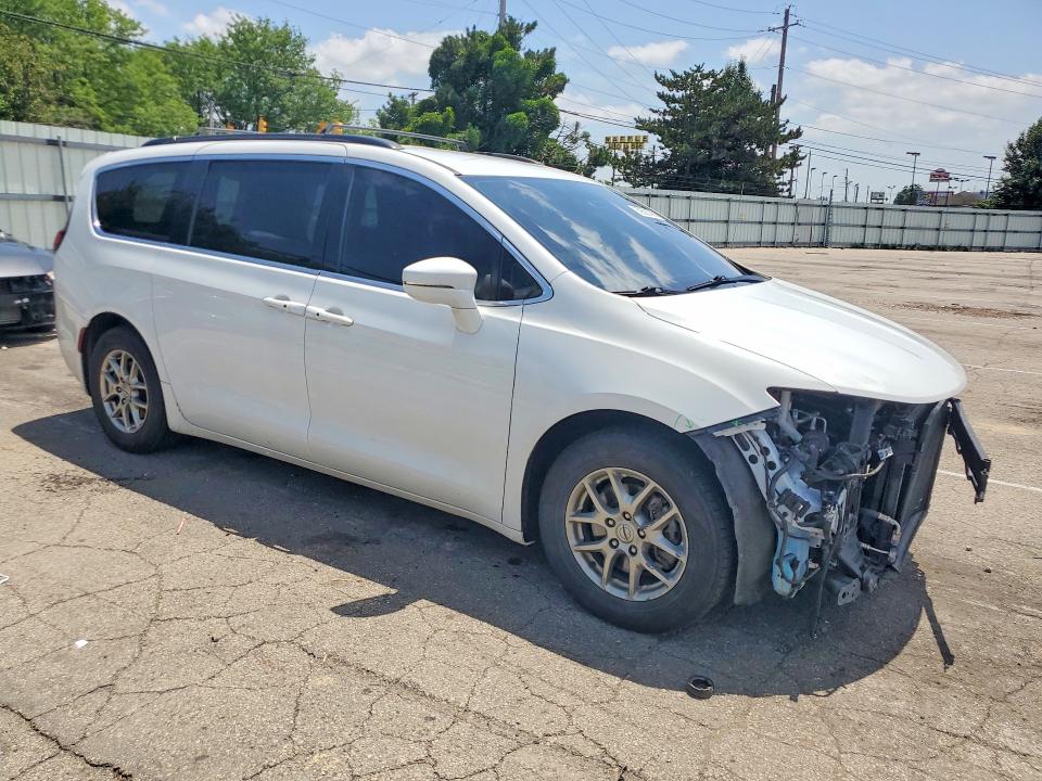 Photo 4 from auction – 2022 CHRYSLER PACIFICA with VIN 2C4RC1FG7NR103096