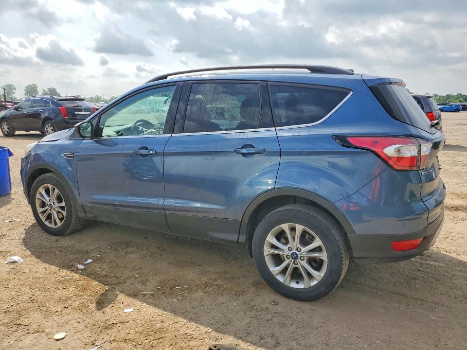 Photo 2 from auction – 2018 FORD ESCAPE with VIN 1FMCU0GD5JUB65350