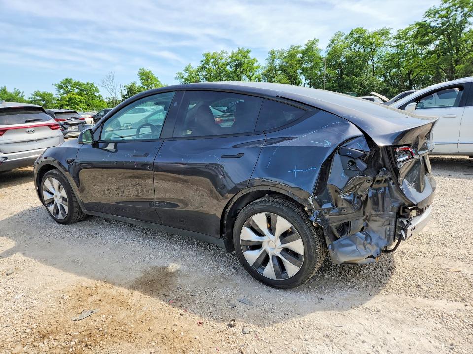 Zdjęcie 2 z aukcji – 2024 TESLA MODEL Y z VIN 7SAYGDED1RF039389