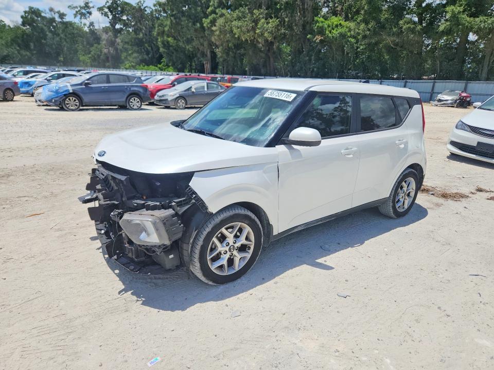 KIA SOUL 2021 with VIN KNDJ23AU2M7776287 - Photo from auction
