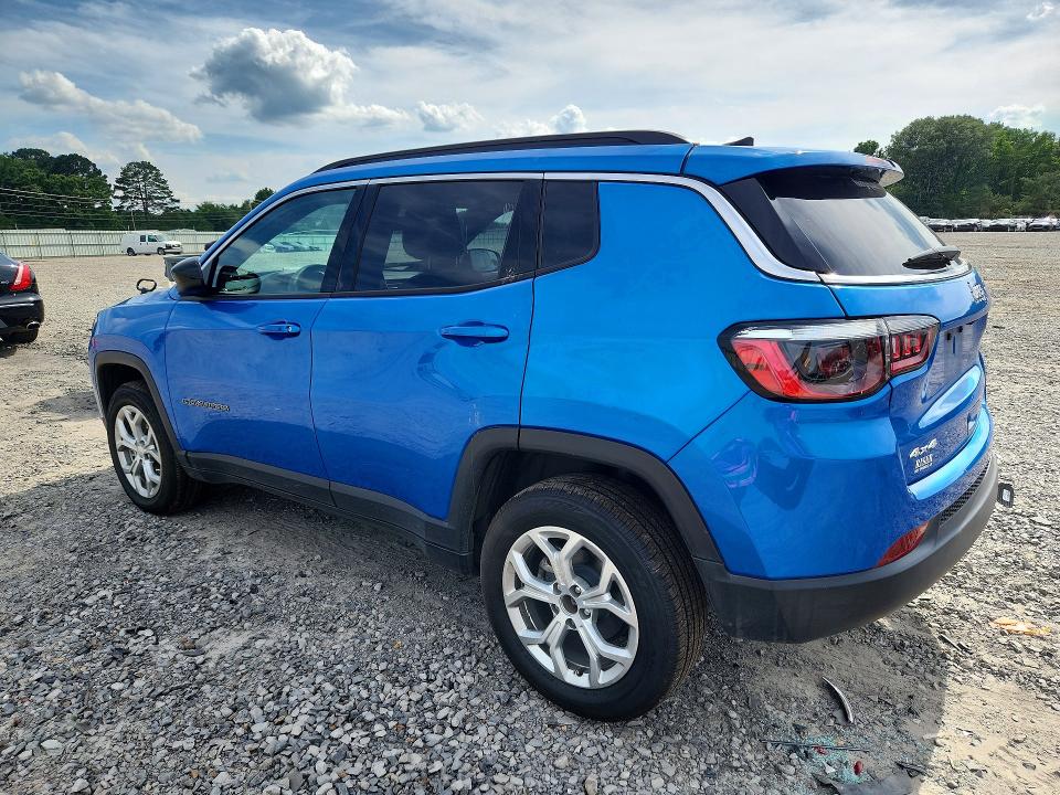 Photo 2 from auction – 2024 JEEP COMPASS with VIN 3C4NJDBN4RT153760