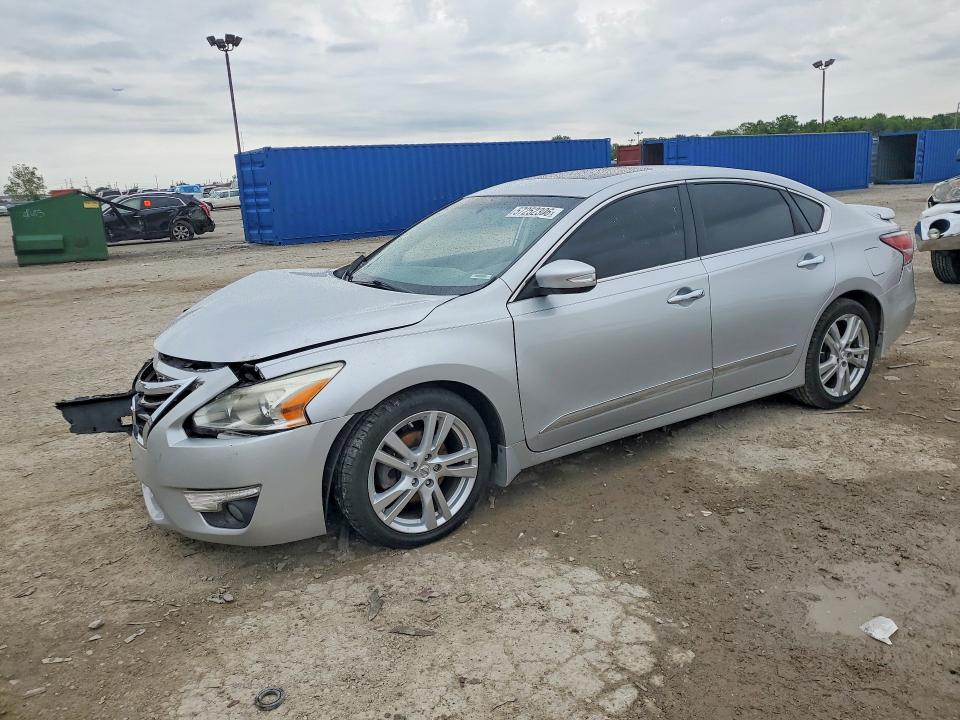 NISSAN ALTIMA 2015 with VIN 1N4BL3AP1FC193186 - Photo from auction