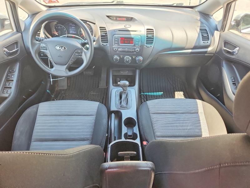 Photo 8 from auction – 2016 KIA FORTE with VIN KNAFK5A83G5525165
