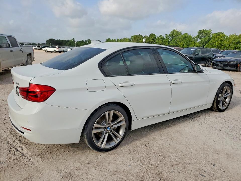 Photo 3 from auction – 2016 BMW 328 with VIN WBA8E9C58GK648942