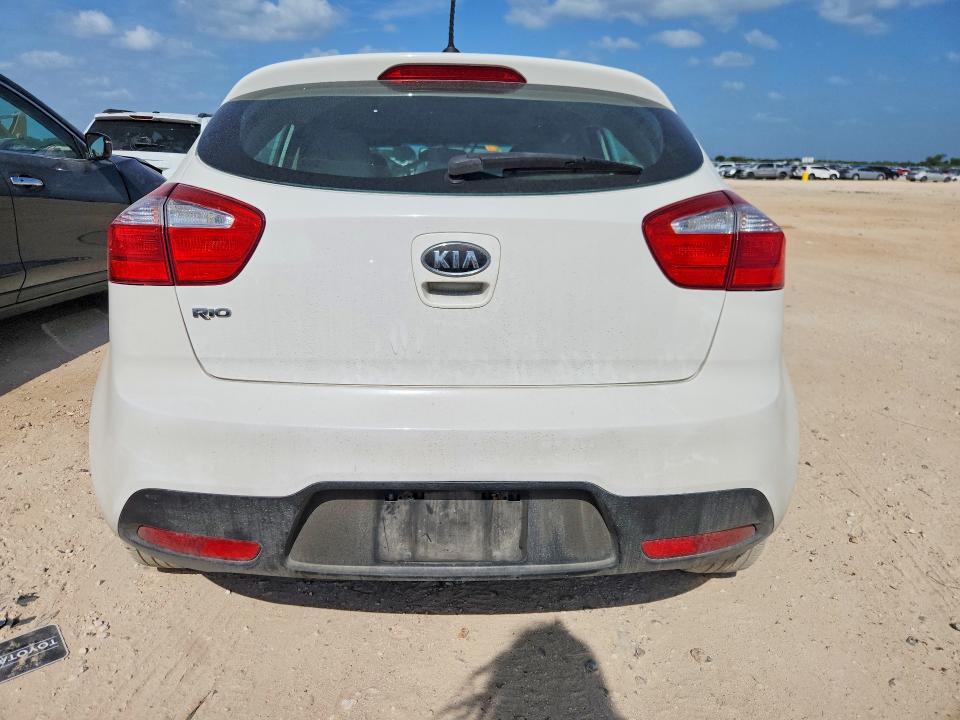 Photo 6 from auction – 2012 KIA RIO with VIN KNADM5A38C6024007