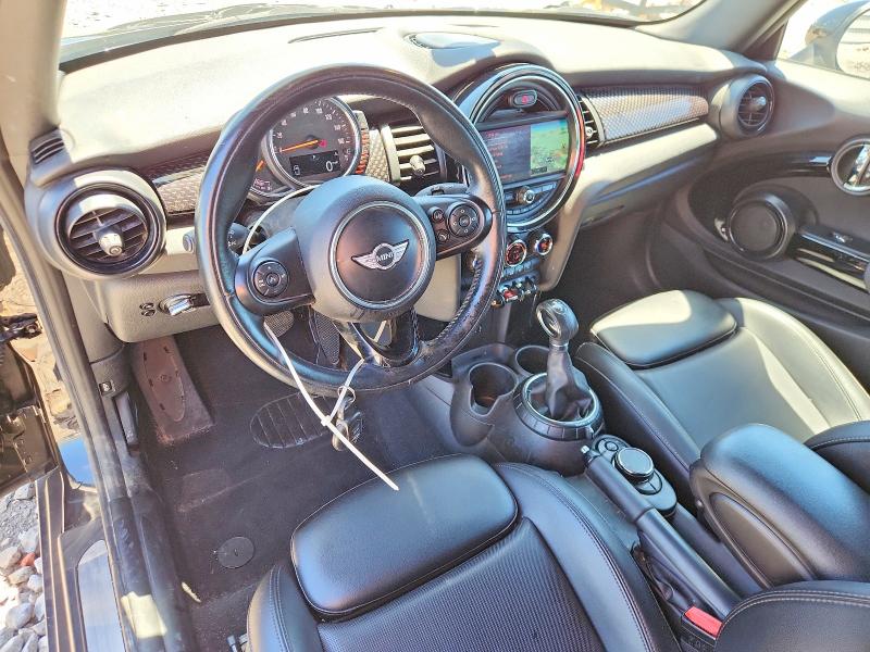 Photo 8 from auction – 2016 MINI COOPER with VIN WMWWG9C59G3C21915