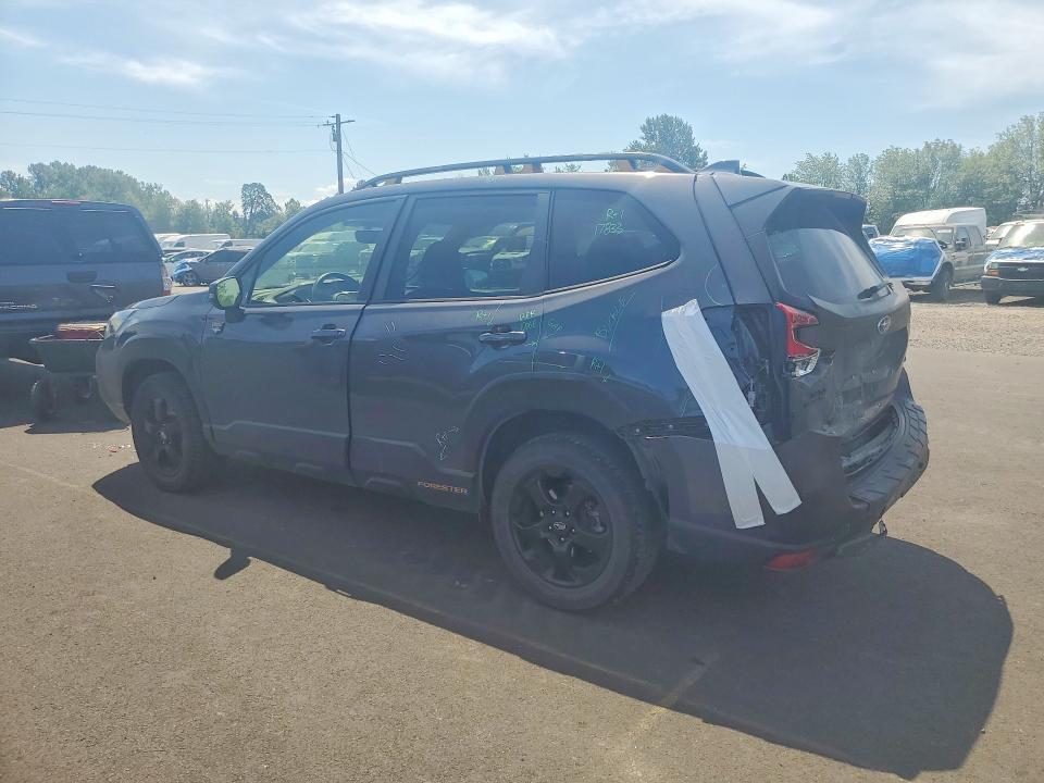 Photo 2 from auction – 2022 SUBARU FORESTER with VIN JF2SKAMC5NH443235